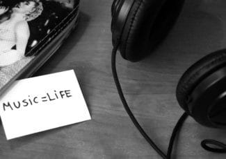 headphones with music life sign